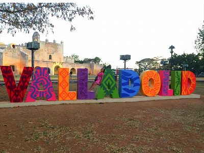 Valladolid Sign